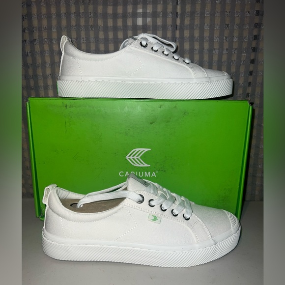 🍃NIB! Cariuma Canvas Memory Foam Sneakers - Picture 8 of 15